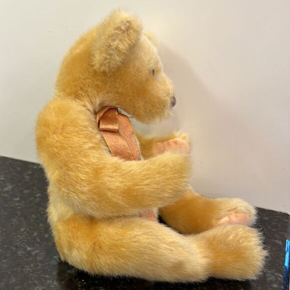 Ty Classic 2000 Jeeves Teddy Bear 13" Golden Plush With Colorful Nose . - Picture 6 of 9